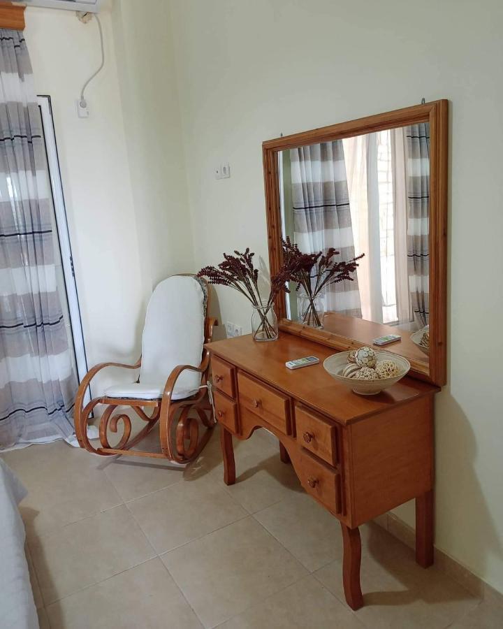 Lovely View Apartments Himarë Dış mekan fotoğraf